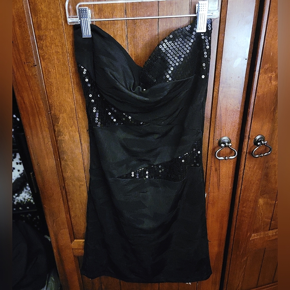 Women's Strapless Sequined Mini Dress